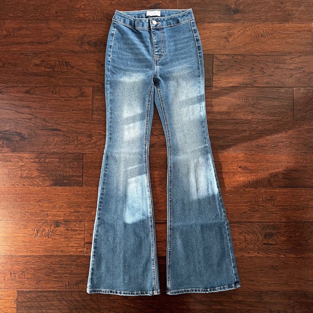 Vanilla Star High Rise Super Stretch Flare Jeans Size 0